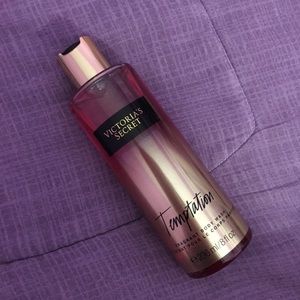 Victoria Secret Temptation Body Wash